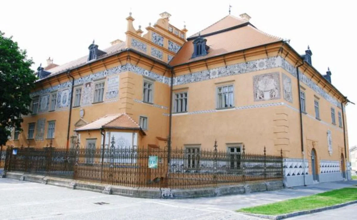 Zámek 2