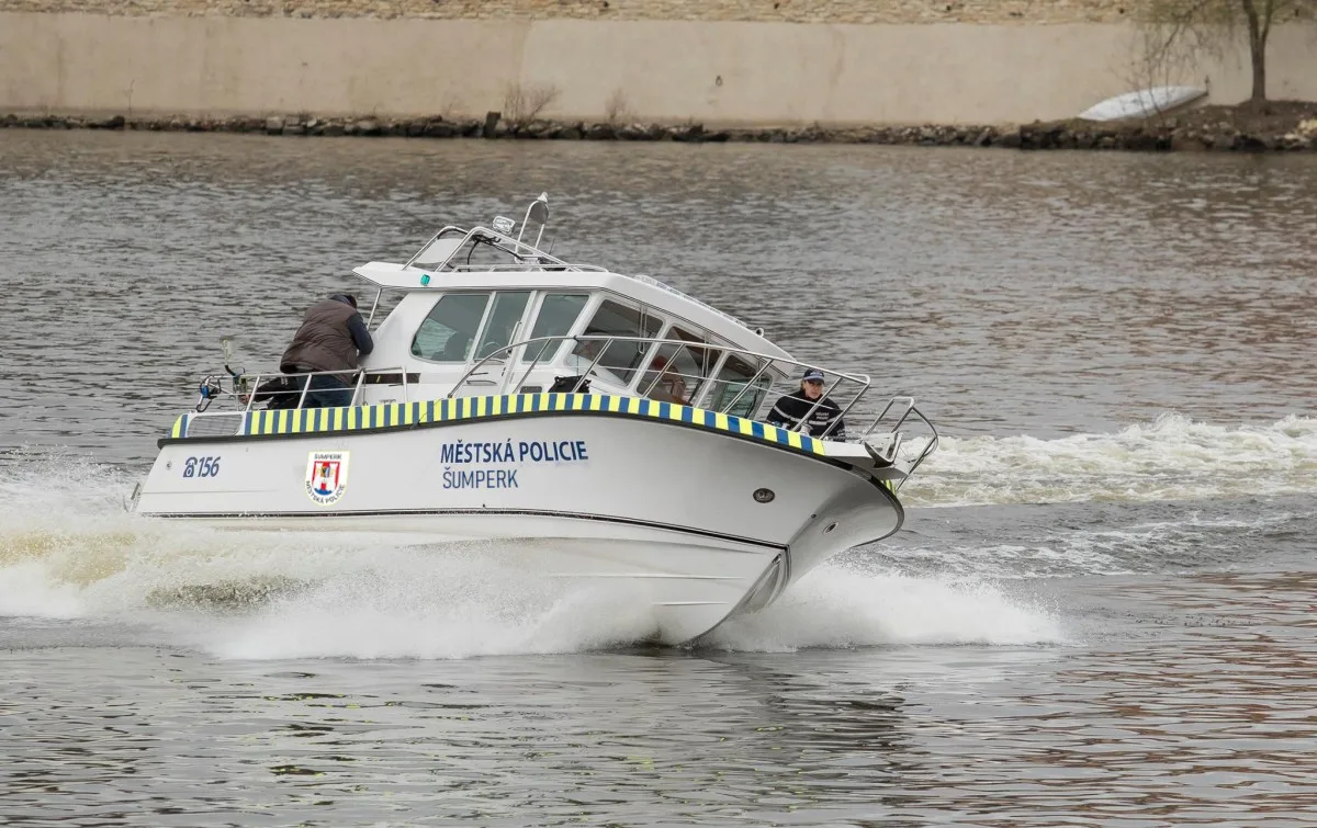 Městská policie Šumperk na apríla oznámila vytvoření říčního oddílu