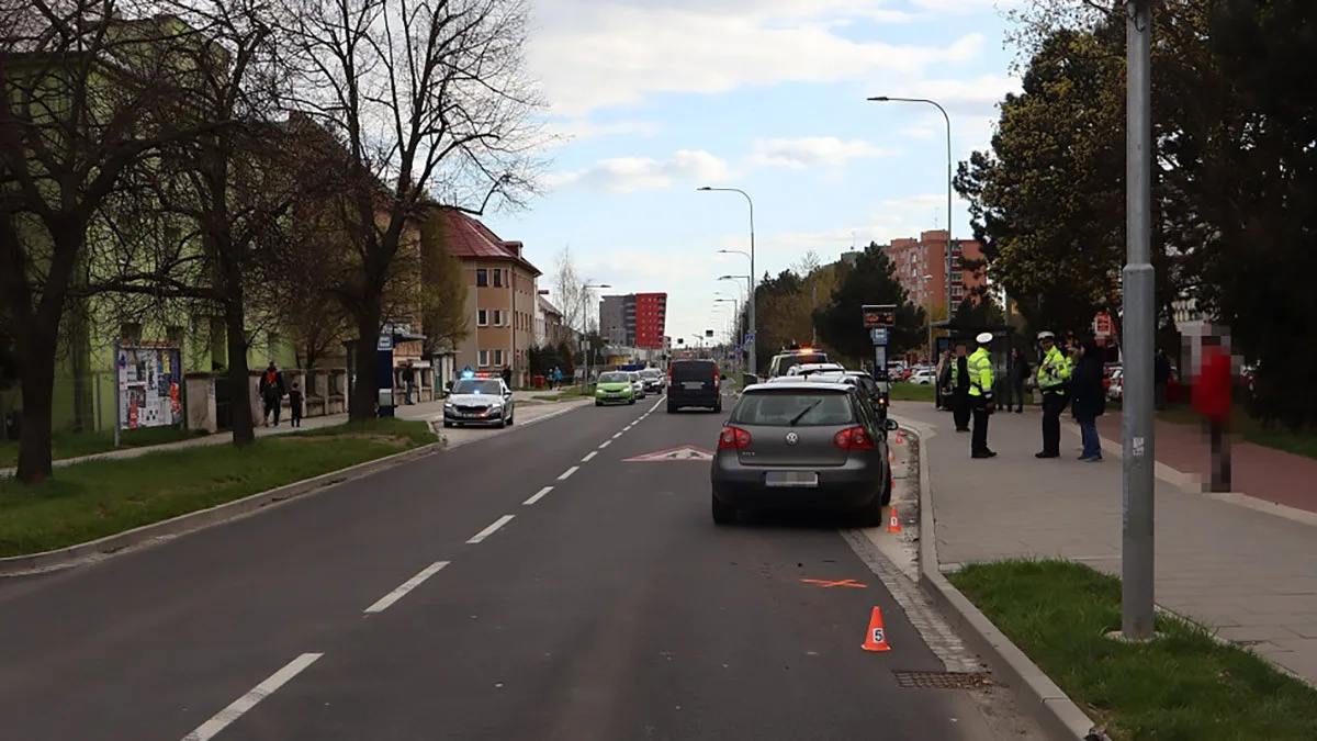 Řidička způsobila v Olomouci řetězovou nehodu, ve stresu od kolize ujela