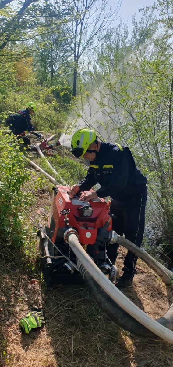 Zamoření vody u Hustopečí nad Bečvou ustupuje. Stav nebezpečí platí do konce května