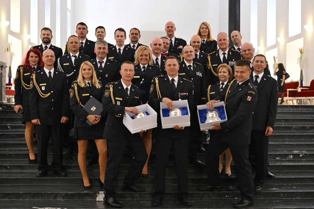 Pět ocenění pro krajské hasiče za záchranné operace na Jesenicku a likvidaci povodní