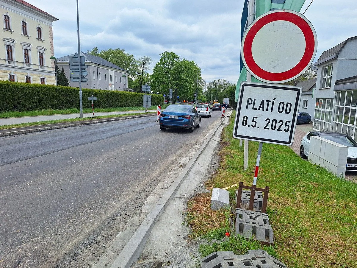 Dvoudenní úplná uzavírka zkomplikuje dopravu ve Šternberku a okolí