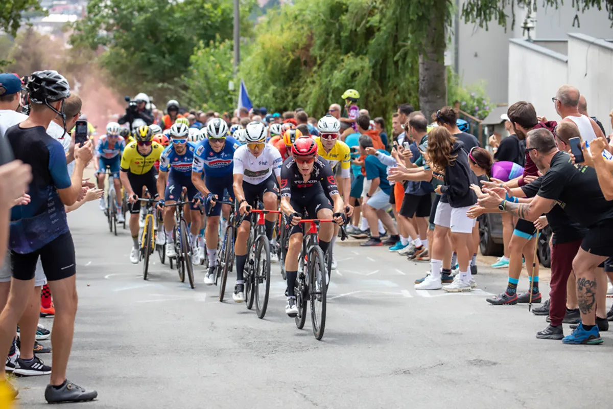 Czech Tour 2024 ve Šternberku, tentokrát ve městě na Olomoucku závod finišovat nebude