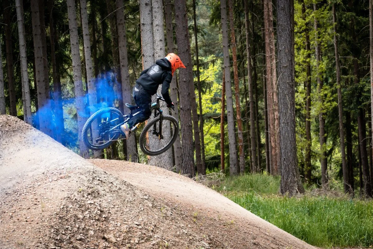 Zážitky pro začátečníky i zkušené jezdce. U Zábřehu ožily nové terénní stezky pro cyklisty