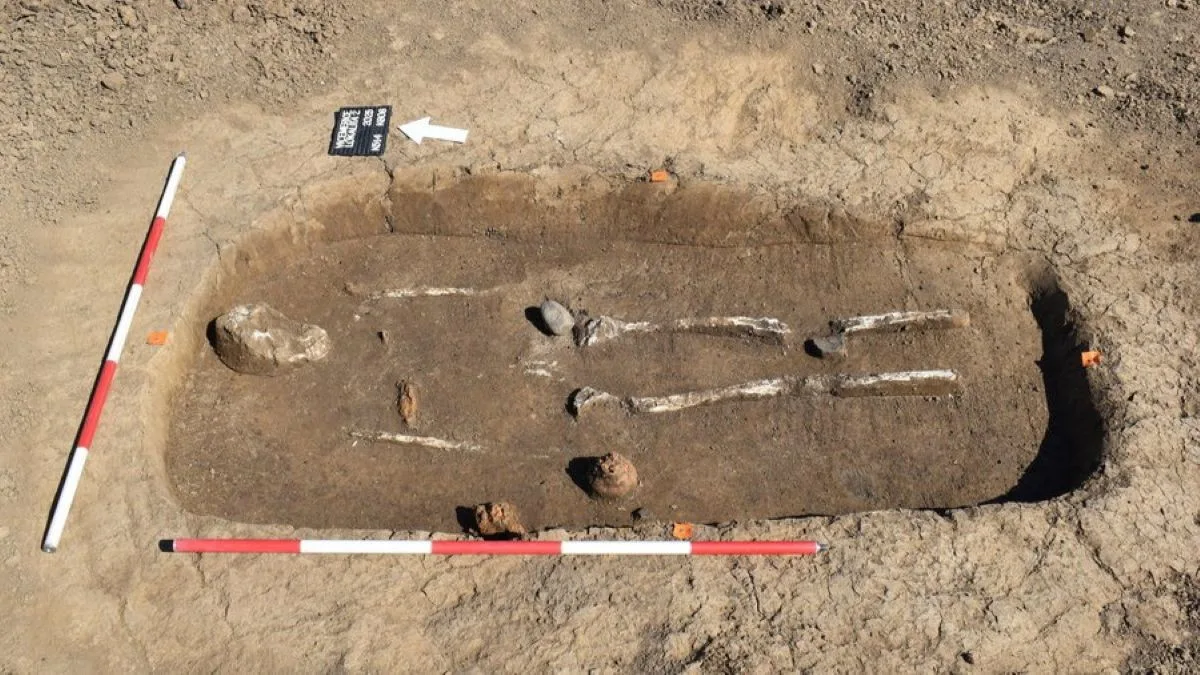 Na Prostějovsku archeologové objevili hrob keltského bojovníka s mečem, kopím a štítem