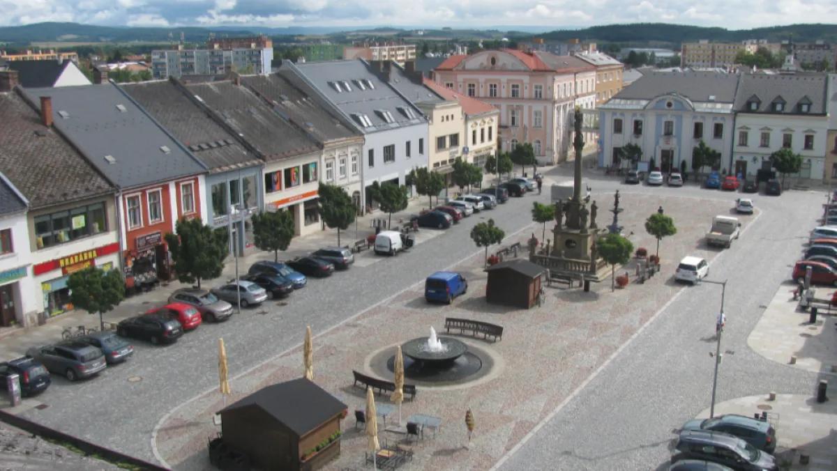 Města vymírají, výjimkou je Olomouc a Mohelnice. Stavíme byty, říká starosta