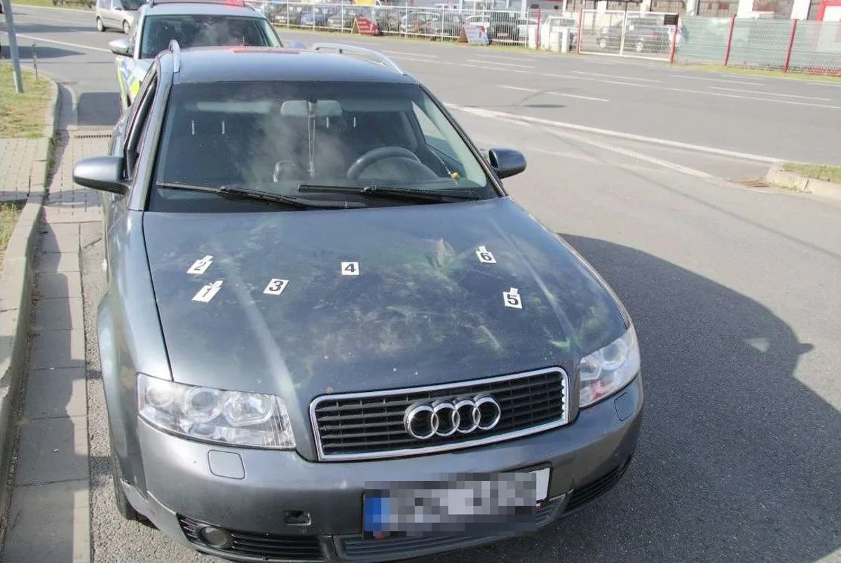 Hledané auto i s posádkou policisté vypátrali během několika minut