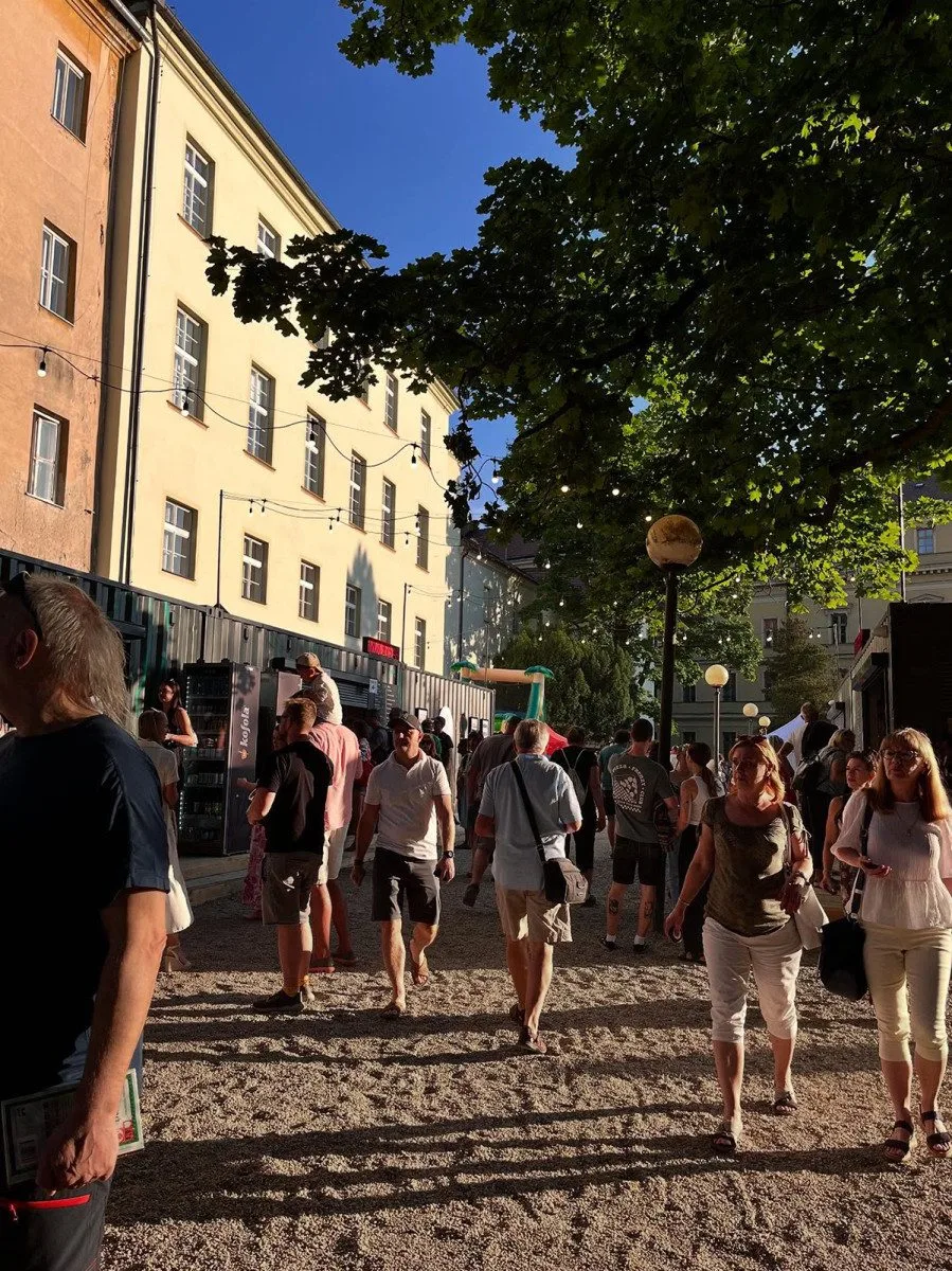 Moderní gastrokontejnery poskytují zázemí pro občerstvení v Letňáku Olomouc