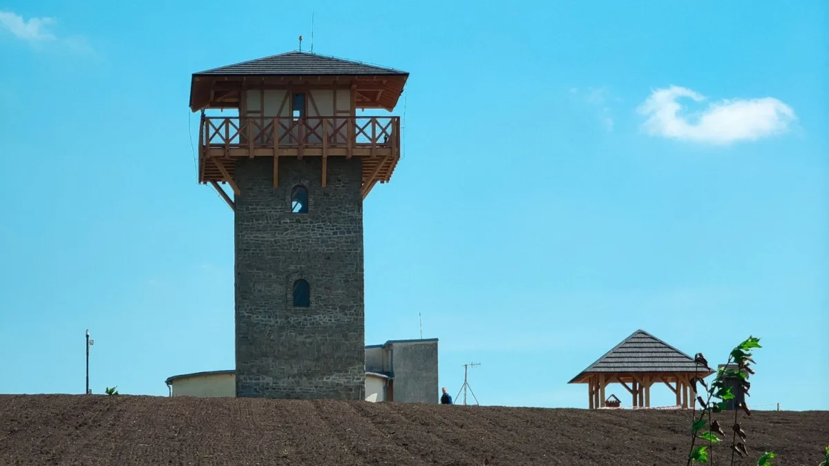 TIP NA VÝLET: Nenáročná procházka k rozhledně Tučín nabídne krásné výhledy do okolí