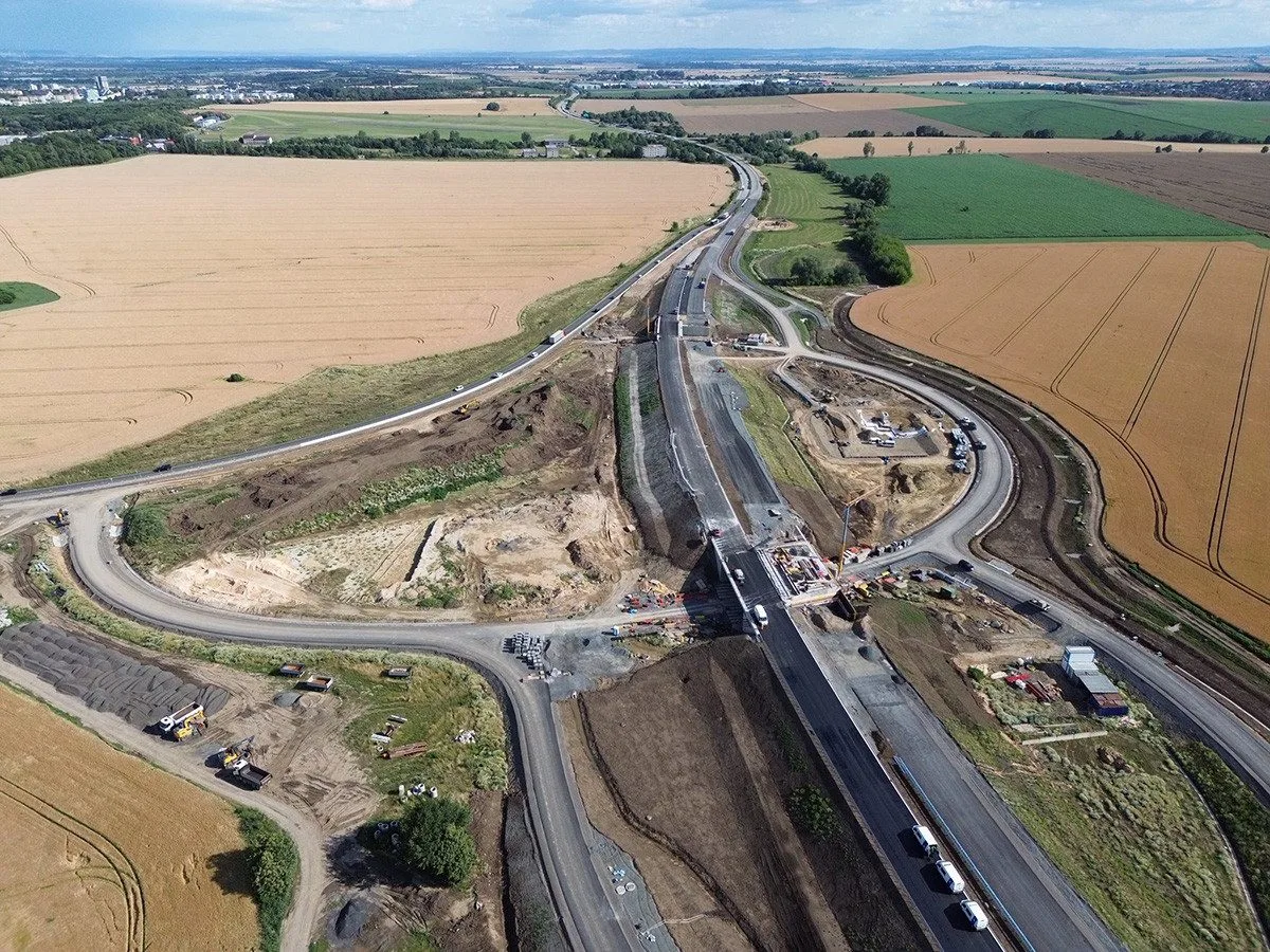 Výstavba D35 Křelov - Slavonín u Olomouce v červenci 2025