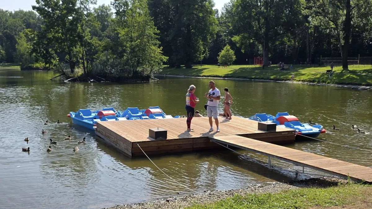Hurá na Lagunu v Přerově. Po lanovce pro děti zde začaly fungovat vodní šlapadla