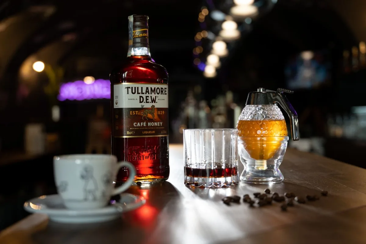 Tullamore D.E.W. představuje novinku Café Honey. Světová premiéra proběhla v Praze.