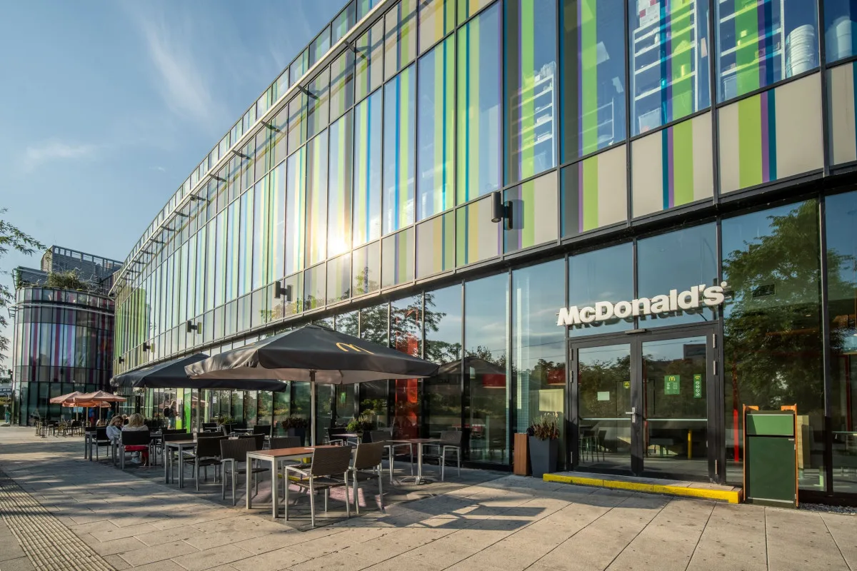 McDonald's v kraji expanduje. Pobočka v Šantovce prošla modernizací, chystají se další