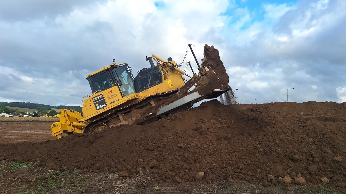 D35 začala
