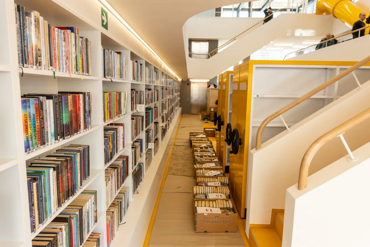FOTOGALERIE: Tisíce knih i skluzavka. V Olomouci se brzy otevře moderní knihovna na sídlišti