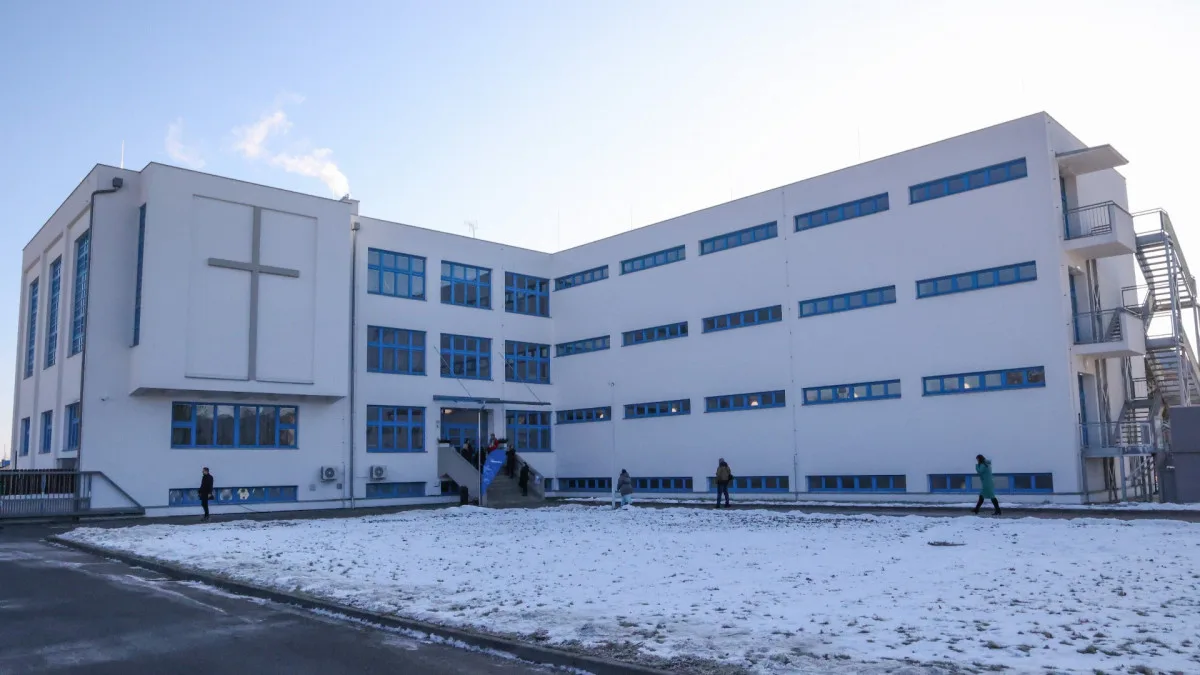 Kraj opravil funkcionalistický Dům sester v Prostějově. Prodělal však desítky milionů