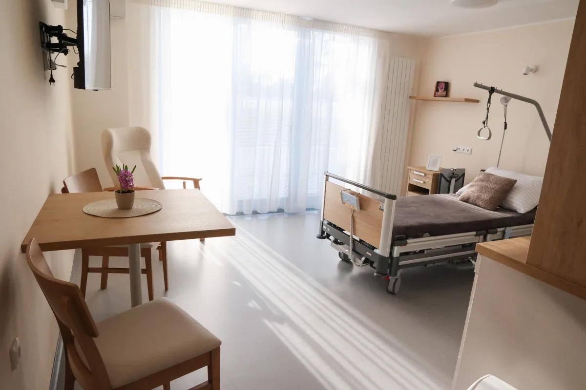 Kraj opravil funkcionalistický Dům sester v Prostějově. Prodělal však desítky milionů
