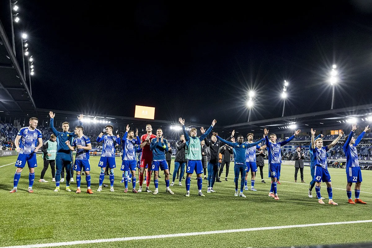 Olomoučtí fotbalisté se radují z postupu v Lausanne