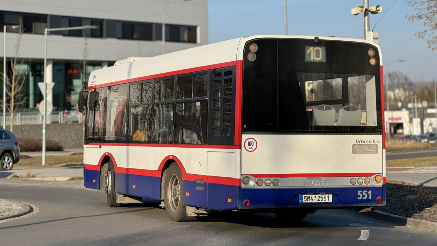 V Olomouci vzrostly náklady v MHD o čtvrt milionu kvůli drahé naftě. Co to udělá s jízdným?
