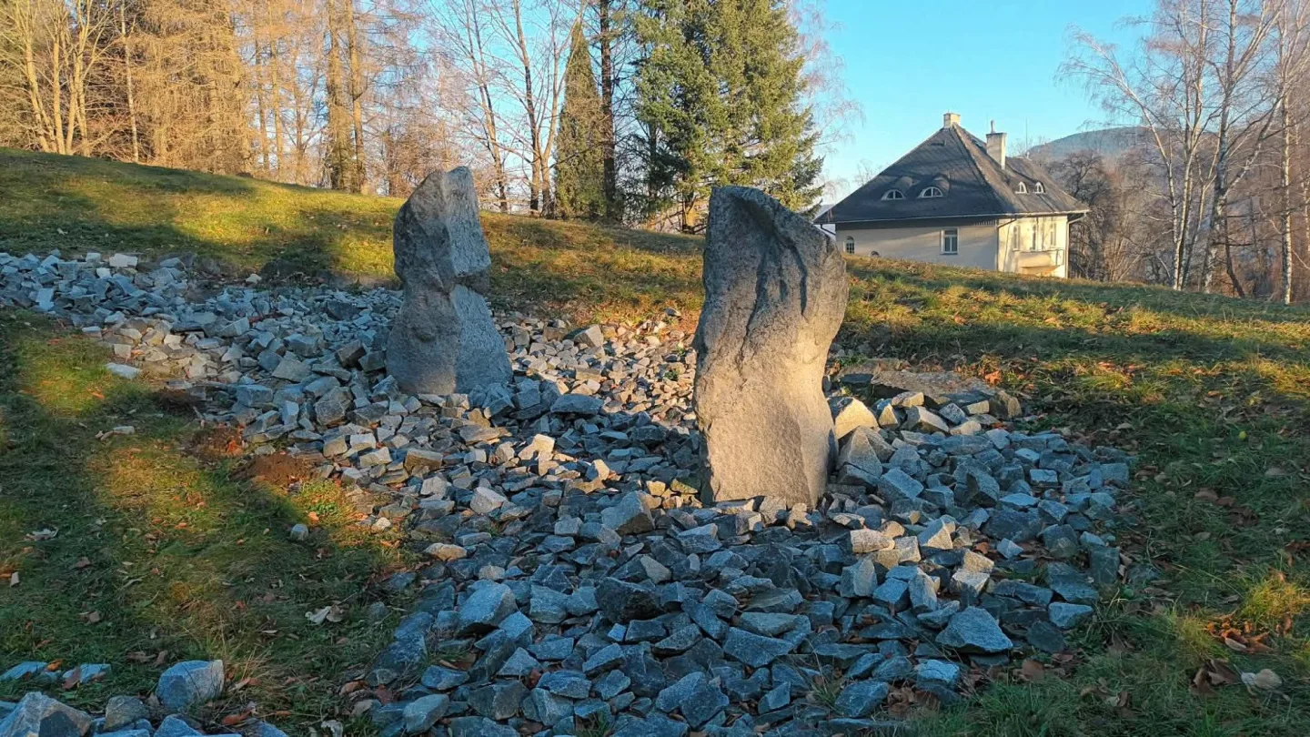 TIP NA VÝLET: Okolí Priessnitzových lázní nabízí prameny, čistý vzduch a krásné vyhlídky na Jeseníky