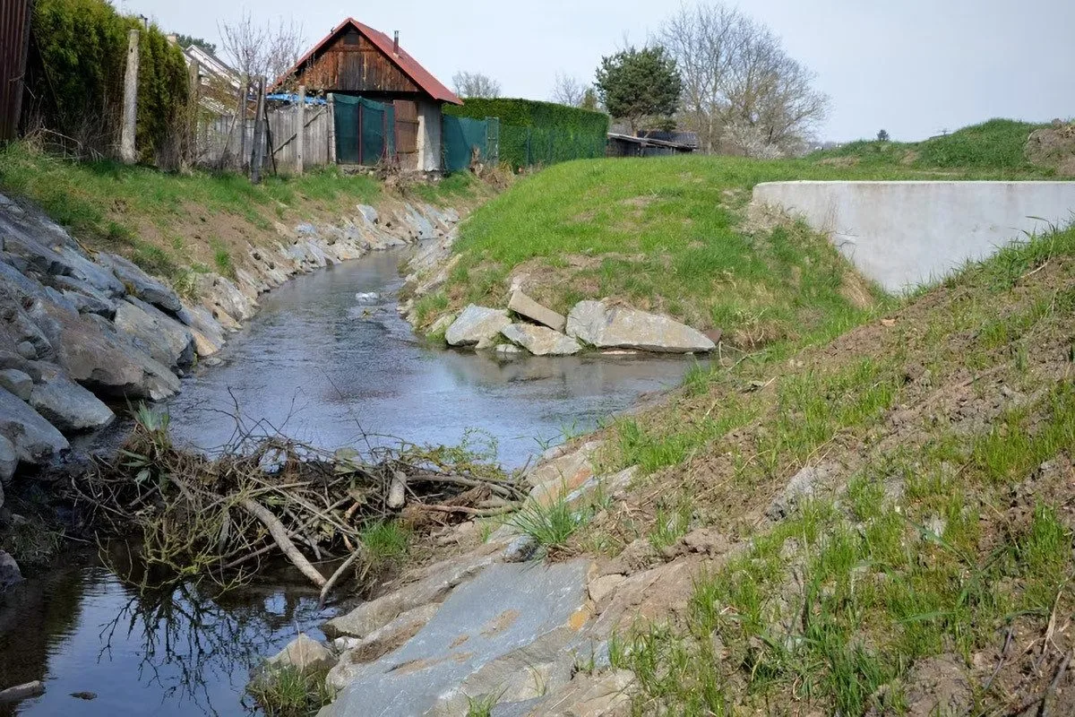 Bobří hráz
