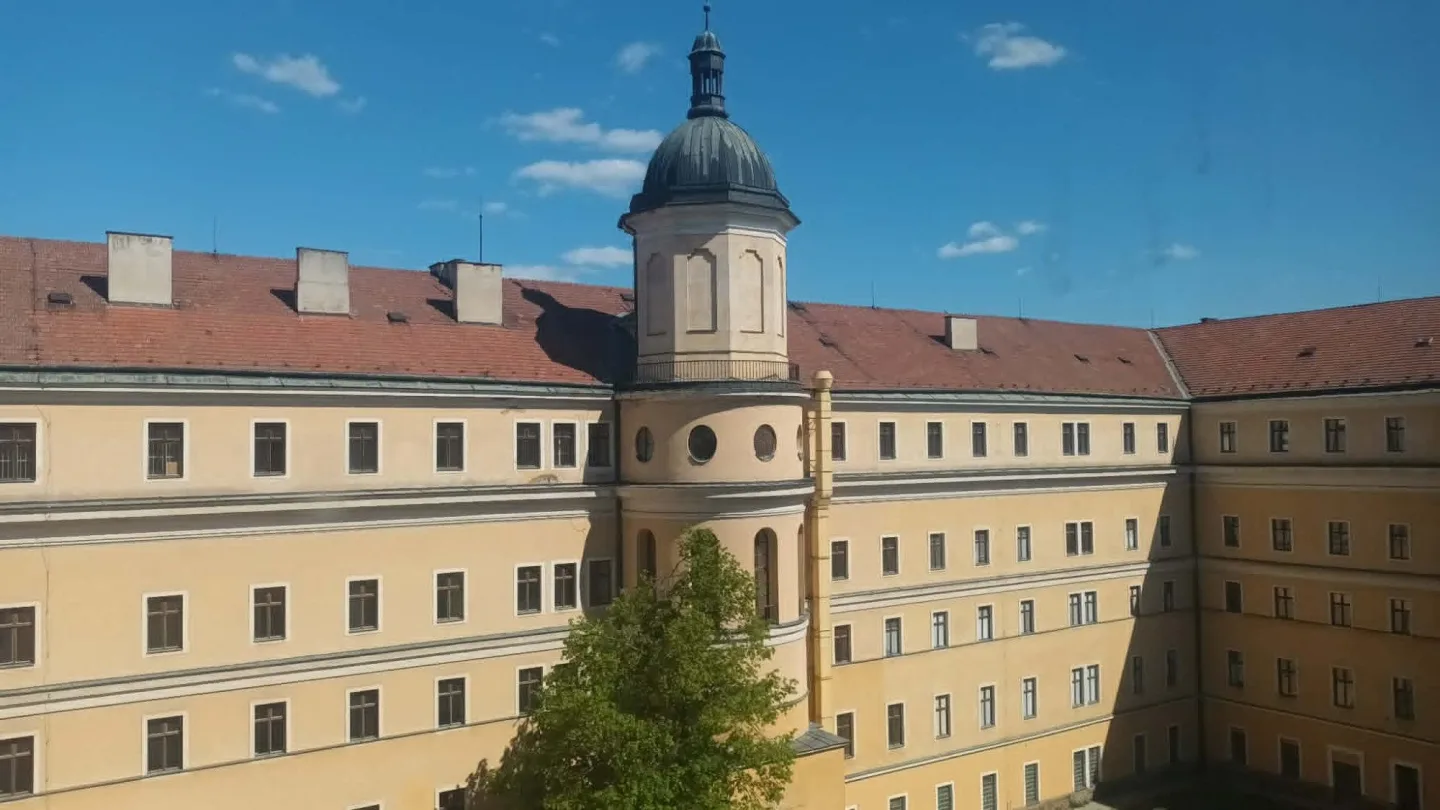 FOTOGALERIE: Hanácká kasárna budou živým centrem, říká nový majitel. Stěhuje se sem divadlo
