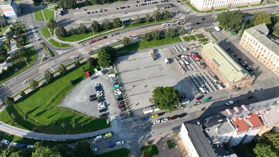 Městská tržnice v Olomouci má nového majitele. Budovu kupuje zhruba za 50 milionů podnikatel Ilja Spurný