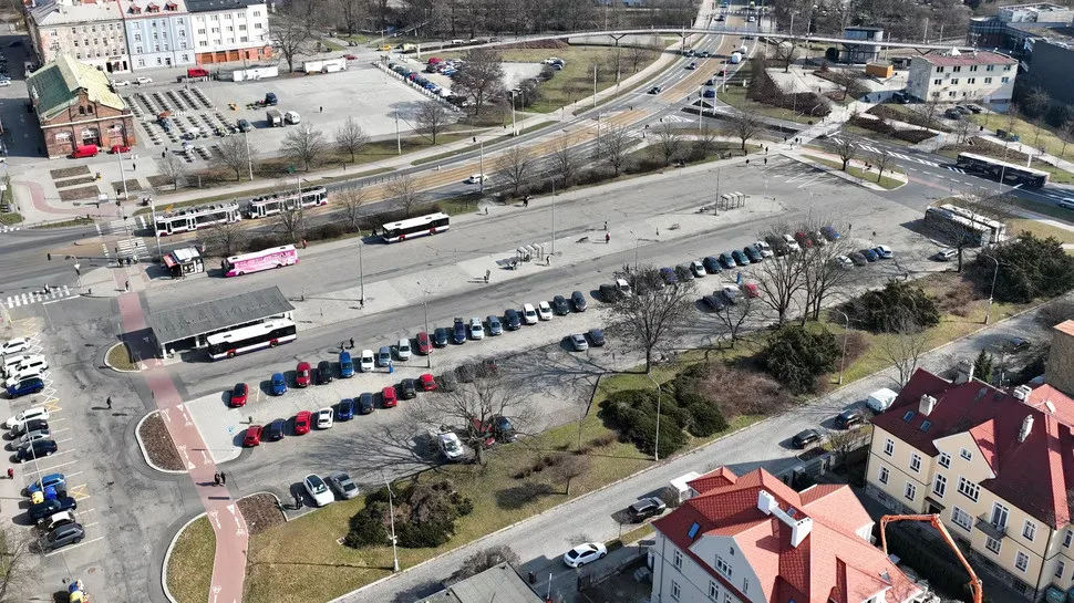 Autobusy se vrací na Tržnici. Začne druhá etapa rekonstrukce