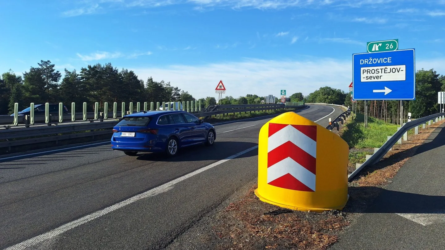 Modernizace nebezpečné křižovatky na D46 u Prostějova bude hotová až v roce 2029