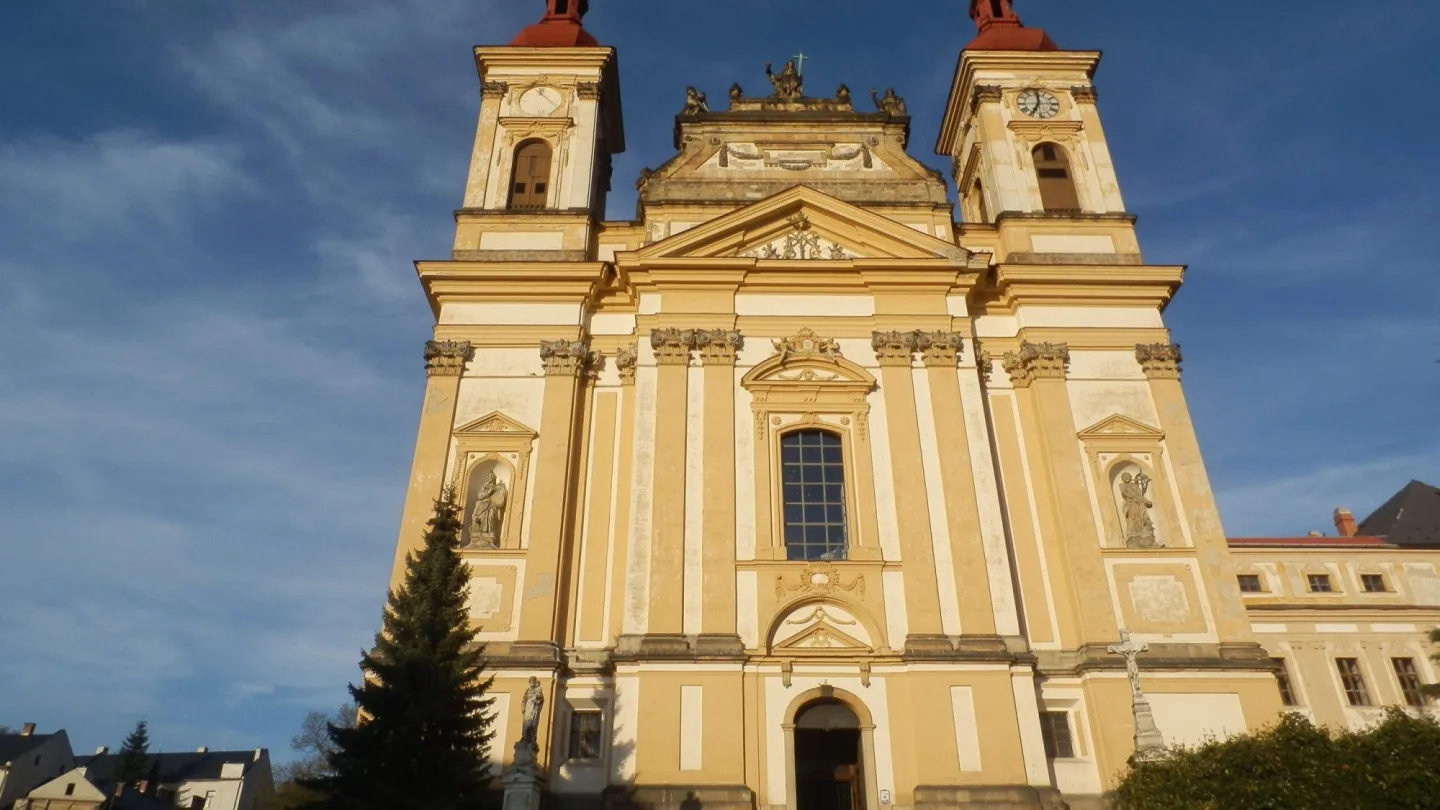 Arcibiskupství opravuje část chrámu ve Šternberku, investice bude 67 milionů korun