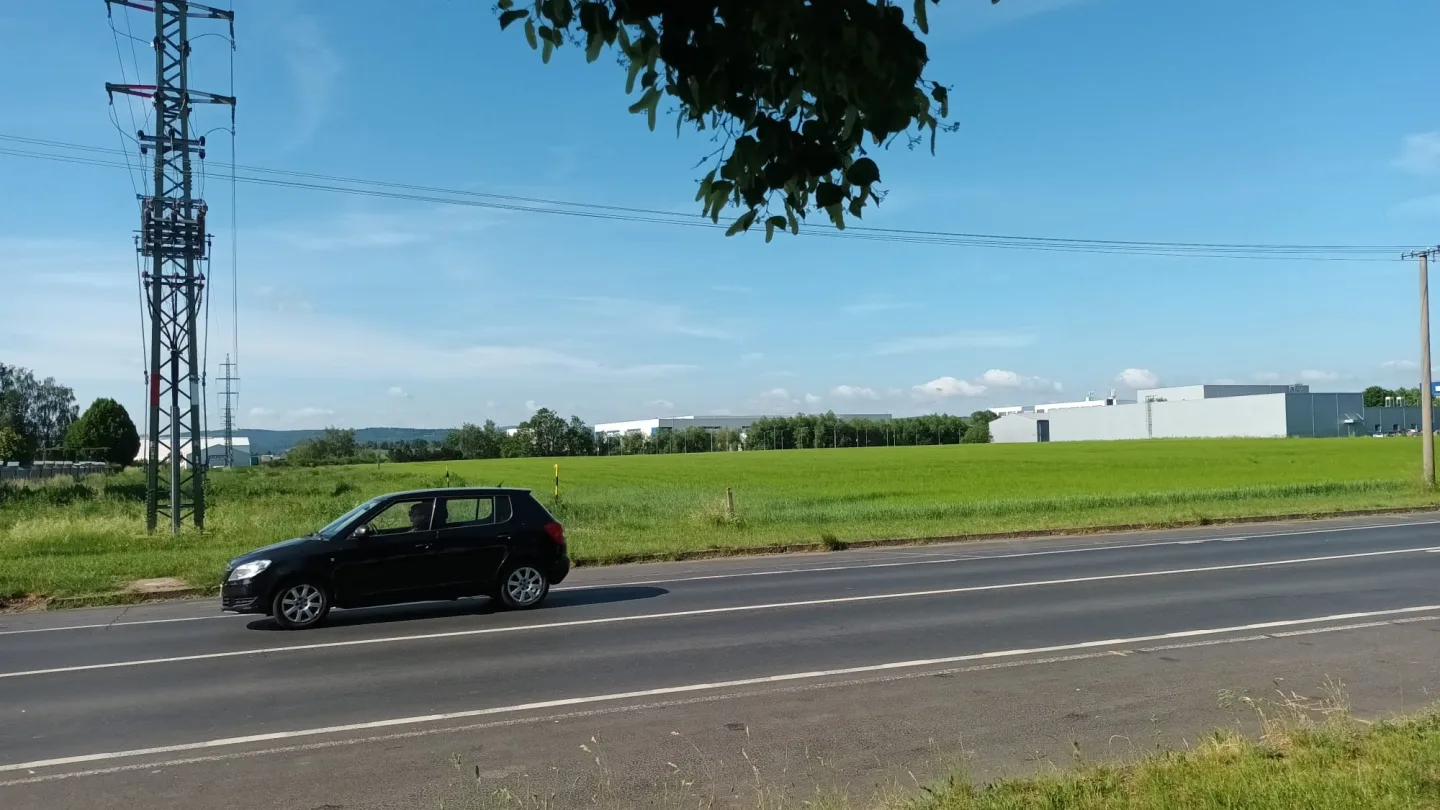Mohelnice plánuje výstavbu stovek bytů vedle hřbitova. Město už koupilo pozemky