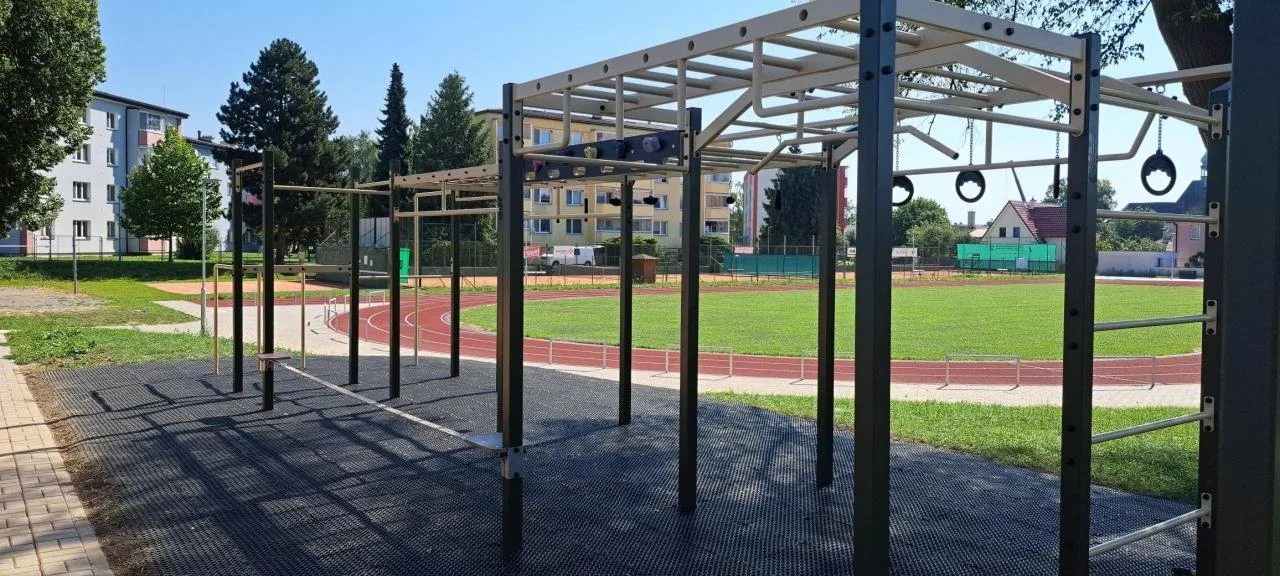 Nové hřiště v Lošticích