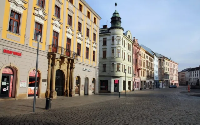 Které lapmy budou nakonec osvětlovat Horní náměstí? Zdroj: MMOl