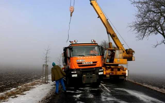 15-13-2-2015-Tragicka-dopravni-nehoda-Vysovice_vice-vozidel-(22)
