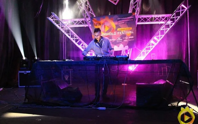 Warm - up festivalu Stronghold