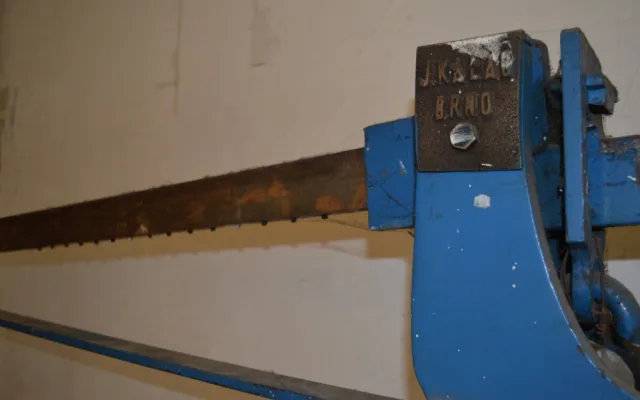 Pozůstatek z dob skladišních prostor - váha