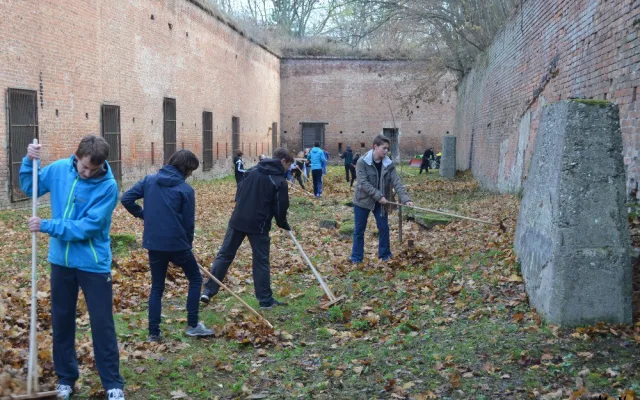ROZHOVOR: Studenti nejsou lhostejní a chtějí pomáhat, říkají pedagožky z Církevního gymnázia Německého řádu
