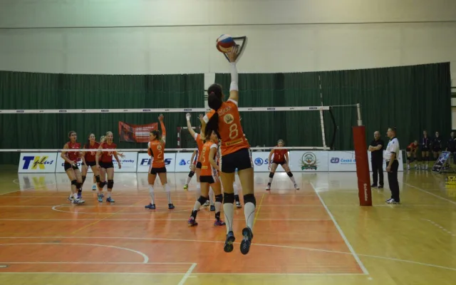 Olomoučanky nedaly Olympu šanci a vypráskaly ho z domácí palubovky 3:0
