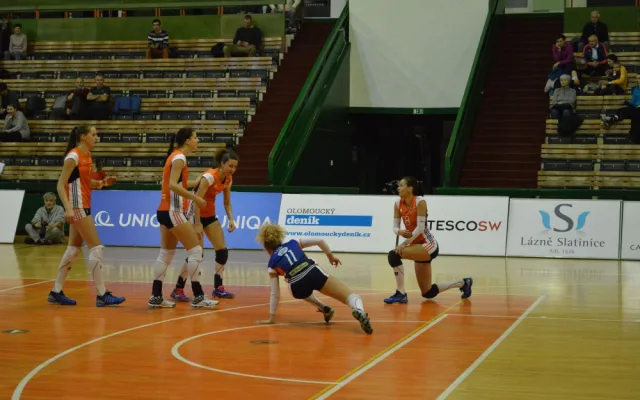 Olomoučanky nedaly Olympu šanci a vypráskaly ho z domácí palubovky 3:0