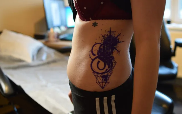 Reportáž na vlastní kůži v Nibbler Art & Tattoo Studio: Tetování je jen napořád