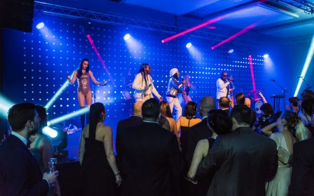 Olomoucký ples rozzářily hvězdy jako Londonbeat, Kristína nebo Michal Hrůza
