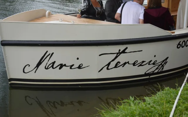 FOTO: Nová výletní loď Šimona Pelikána se jmenuje Marie Terezie