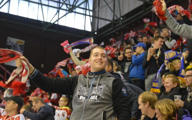 FOTOGALERIE: Poslední Berani porazili Kohouty v prodloužení 4:3