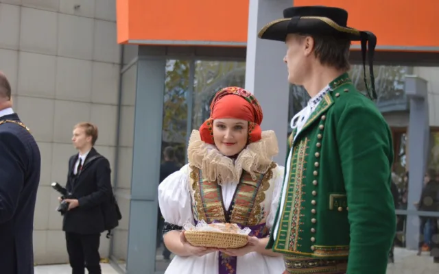 FOTOGALERIE: Zeman přijel do Olomouce. Vládu se podle něj podaří sestavit ve druhém kole