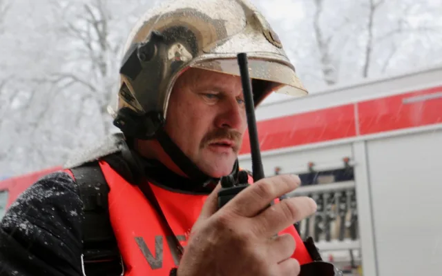 FOTO/VIDEO: Hrad Bouzov se ocitl v plamenech. Naštěstí jen cvičně