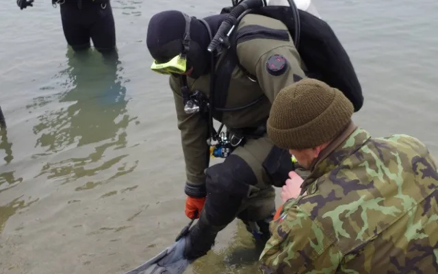Ice Diver prověřil schopnosti potápěčů. Byla mezi nimi i potápěčka z olomouckého 153. ženijního praporu