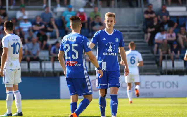 FOTOGALERIE: Baníkovci obsadili Andrův stadion, Sigma jim ale vítězství nedopřála