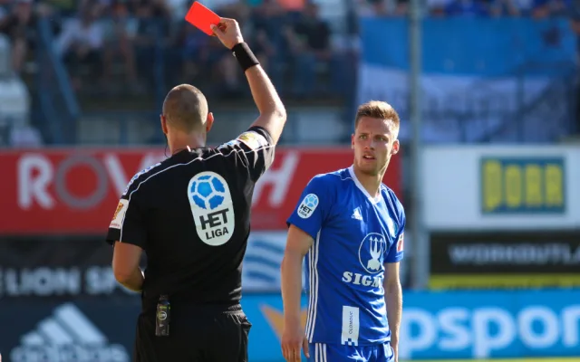 FOTOGALERIE: Baníkovci obsadili Andrův stadion, Sigma jim ale vítězství nedopřála