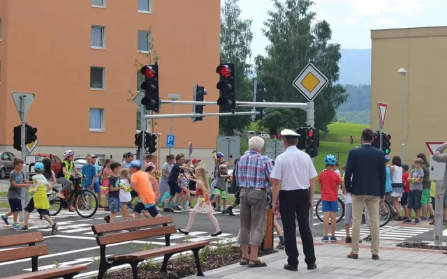 FOTO: V Jeseníku se otevřelo jedno z nejmodernějších dopravních hřišť v kraji