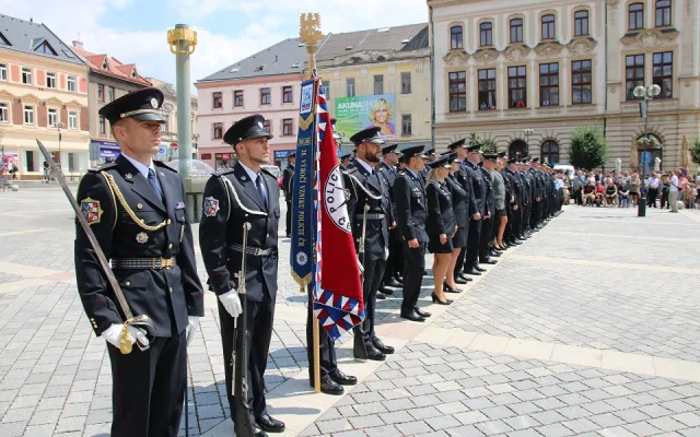 FOTO: Nejlepší policisté byli oceněni na Dni Policie České republiky